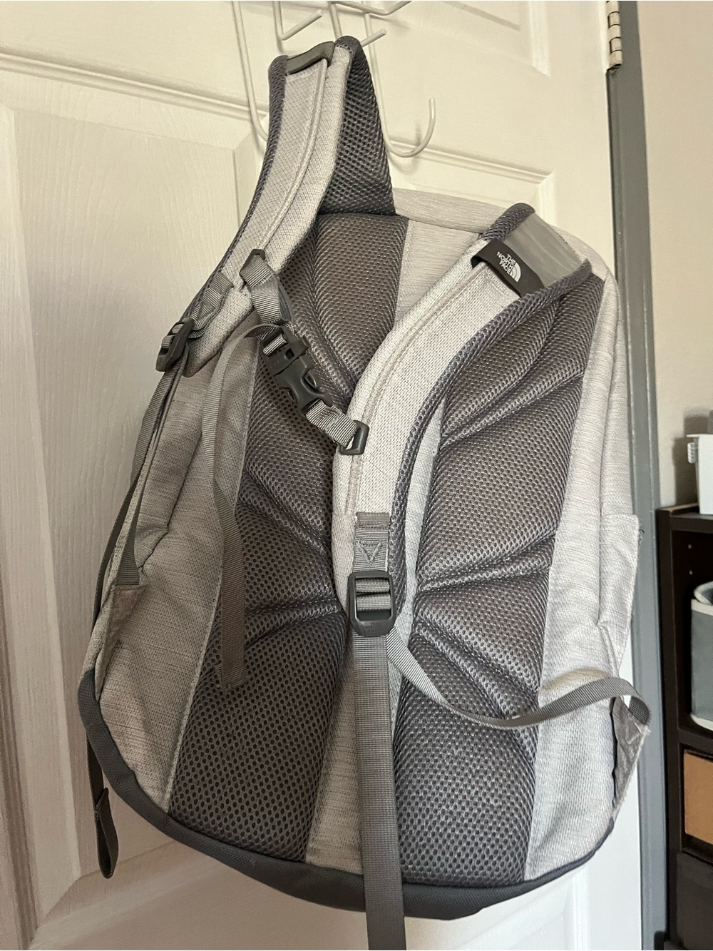 The North Face Jester Backpack – Light Heather Grey Unisex - Picture 2 of 11